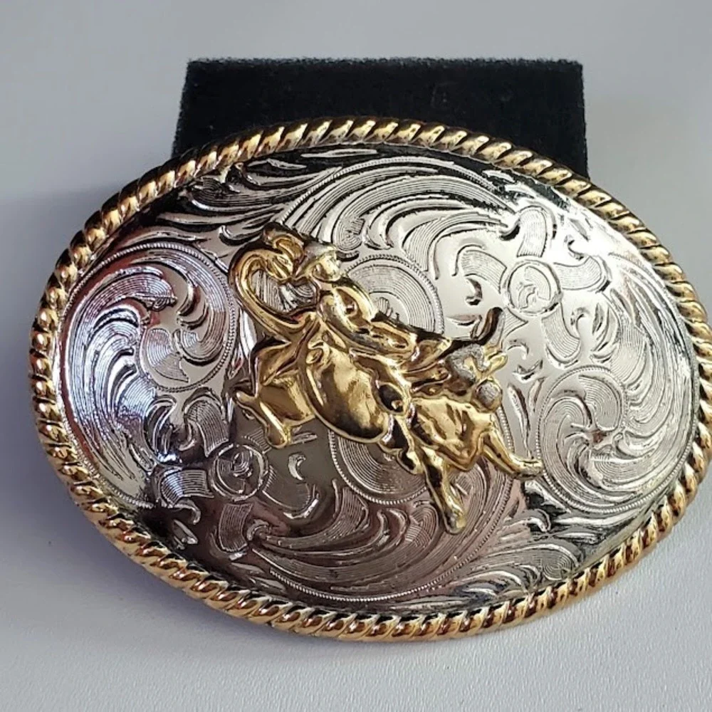 Western Bull Rider Belt Buckle Silver Gold Tone Engraved Filigree Rope Edge Oval